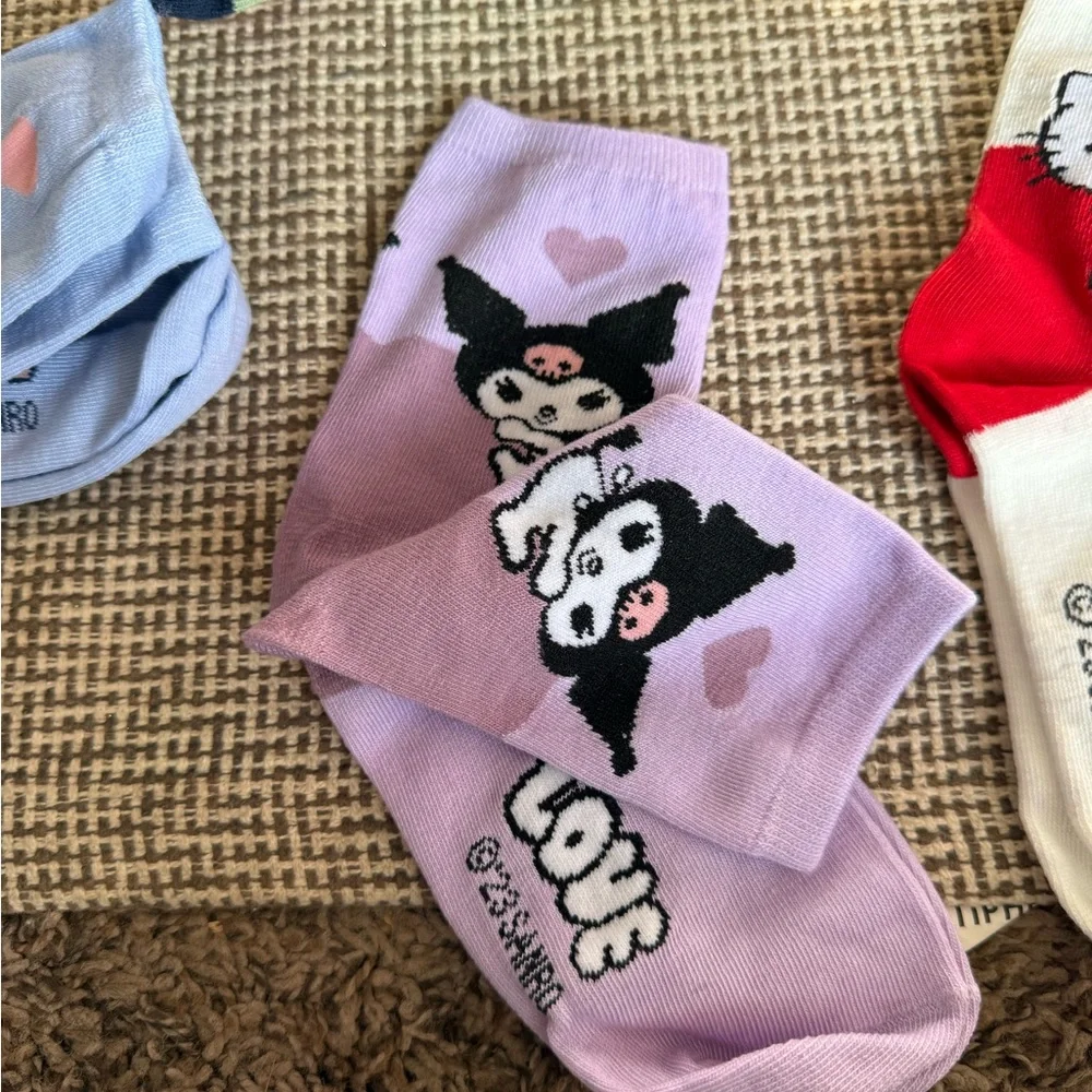 Set Of 6 Pairs of Hello Kitty Socks Women, Girls One Size Multicolor